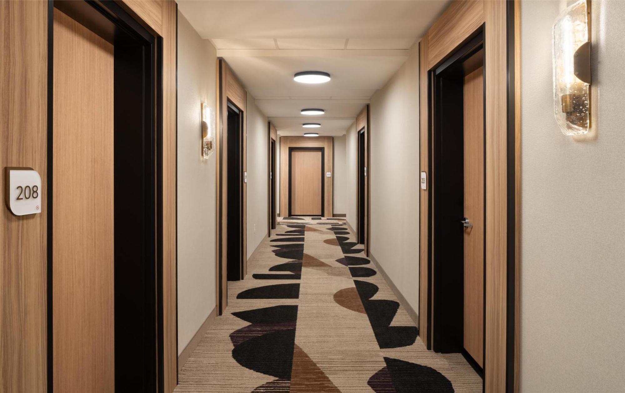 Hilton Garden Inn Greenville University Area Bagian luar foto